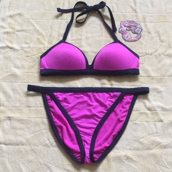 fuchsia pink bikini